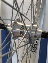 Load image into Gallery viewer, Gemini dual disc mount front wheel