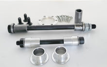Load image into Gallery viewer, Phatmoto Rover 26&quot; wheel set
